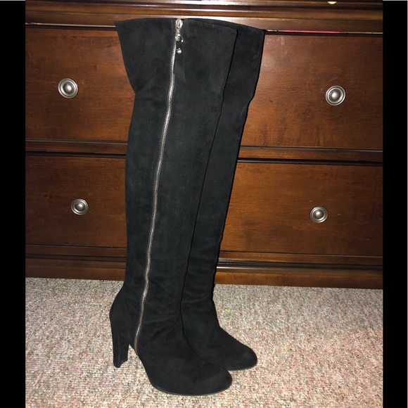 Stuart Weitzman black suede over the knee boots 9 - Picture 7 of 8
